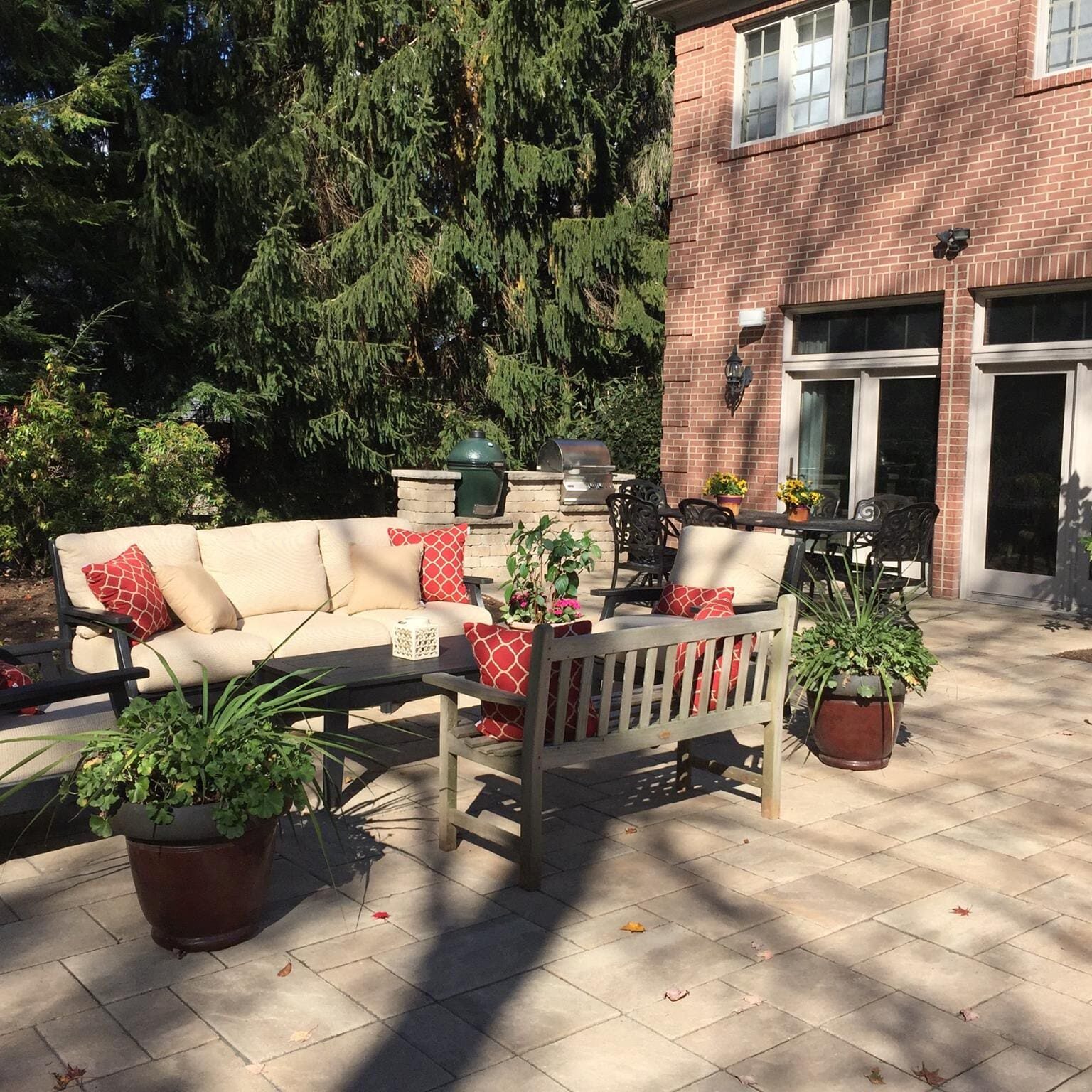 Squirrel Hill North, PA Outdoor Living